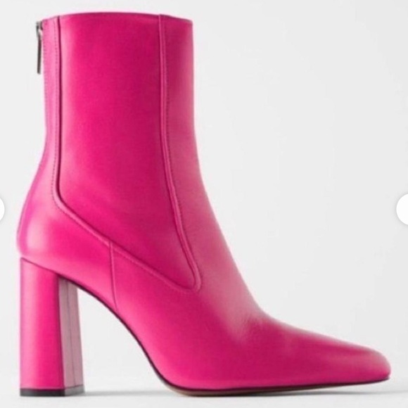 Zara Women’s Pink Boots - Picture 1 of 6